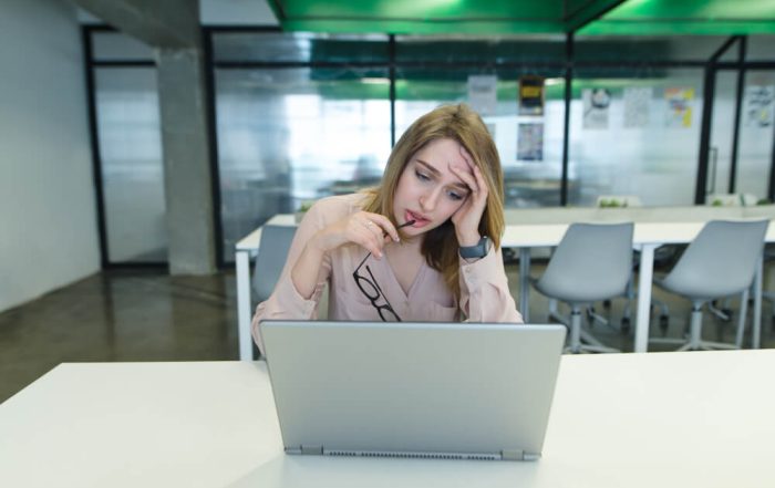 trabajamos más y vivimos peor
